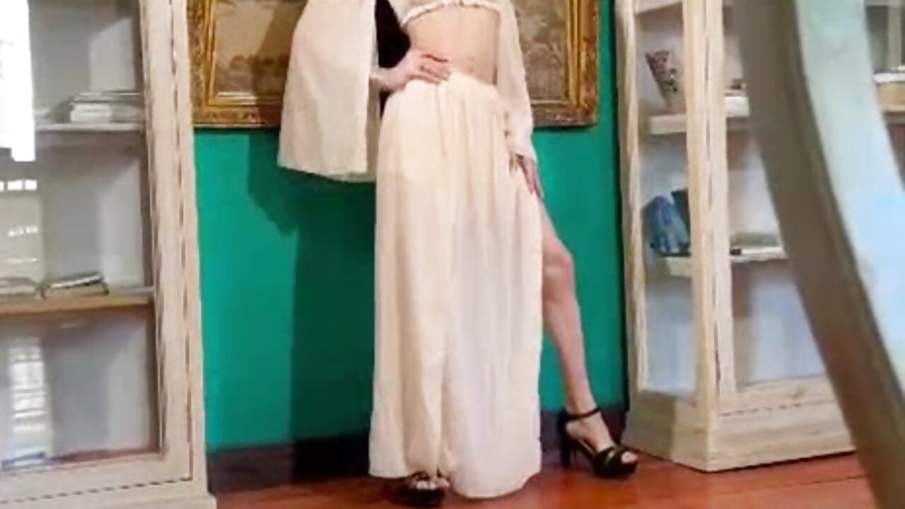 Behind the scenes 📸 - video by kylliefox_ cam model