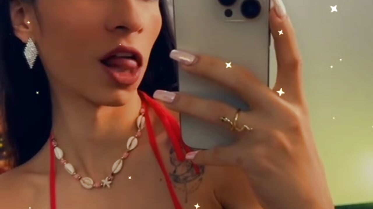 SAILOR FOX - video by kylliefox_ cam model