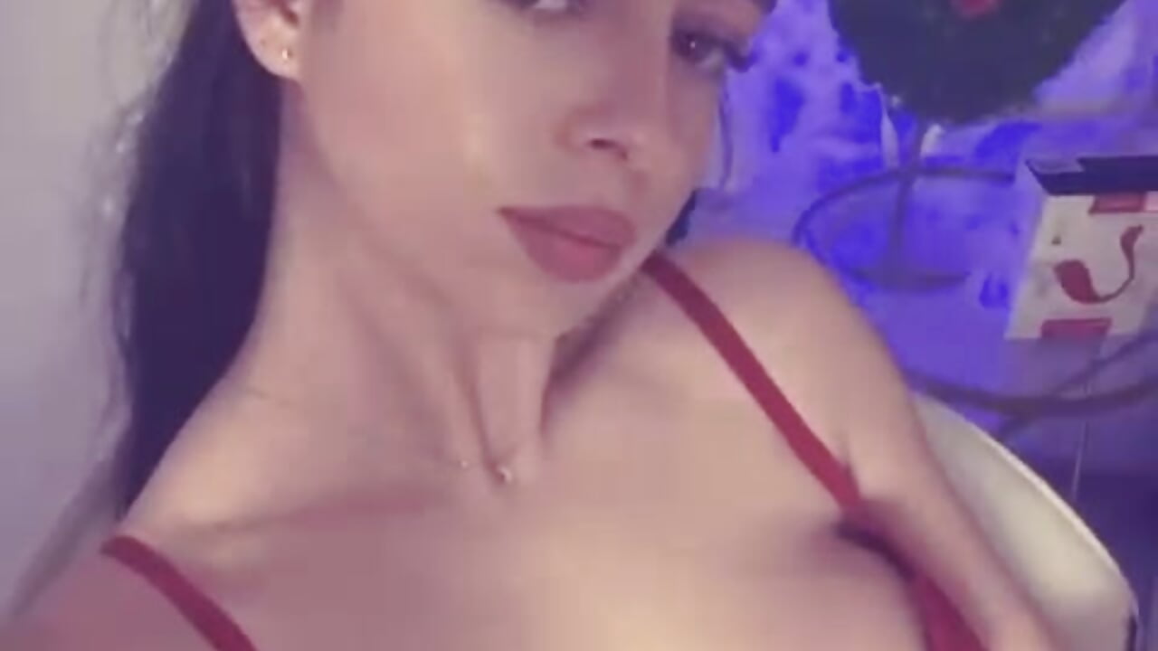 4dafa403-8235-4821-bae0-93615f09b8c2 - video by sophiivelvet cam model