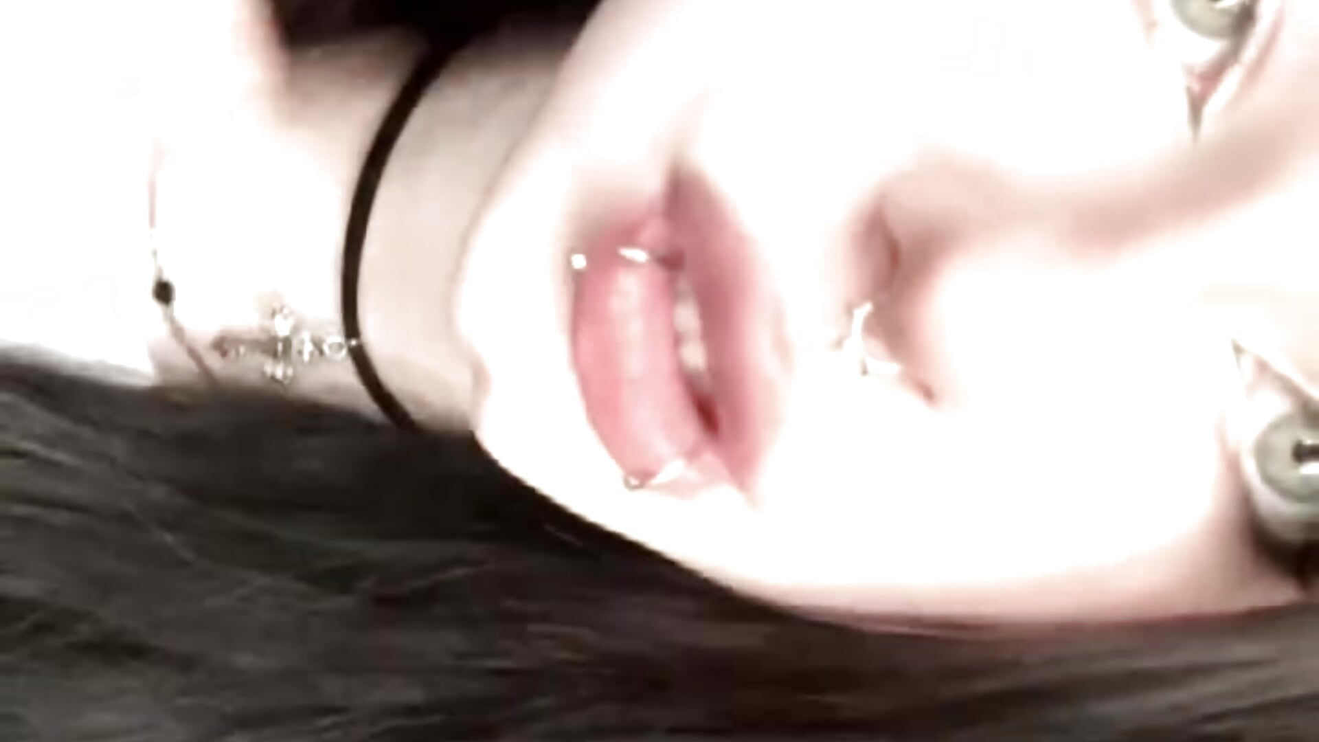 heh– BoundupMain kameramodell videója