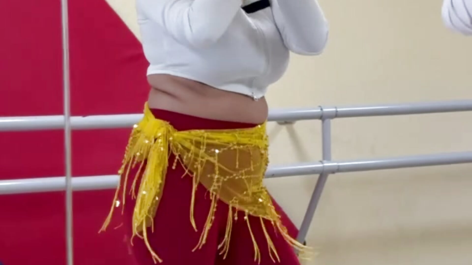 dance 💃🏻 - Video von b1ushf1owerr Cam-Model