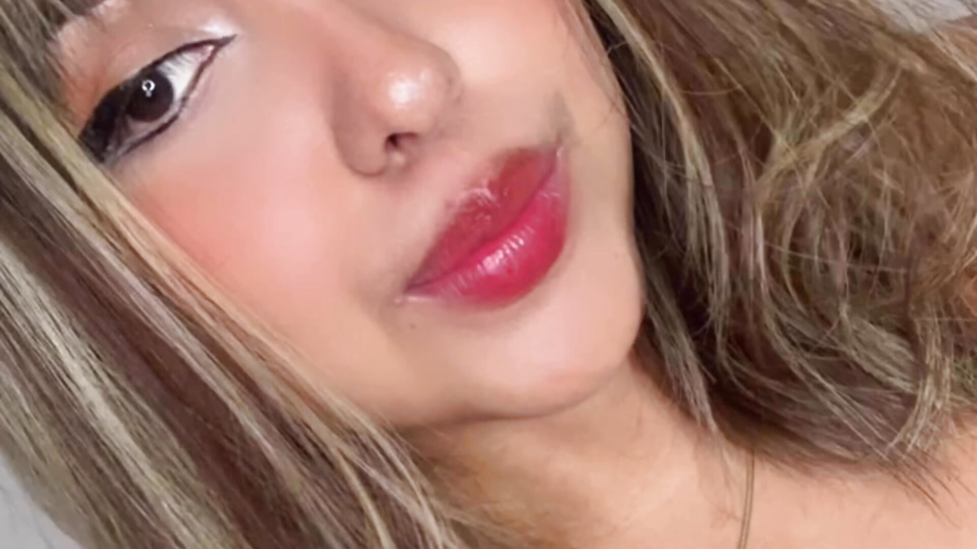 I LOVE YOU - clip cu AryMoonxxx model videochat