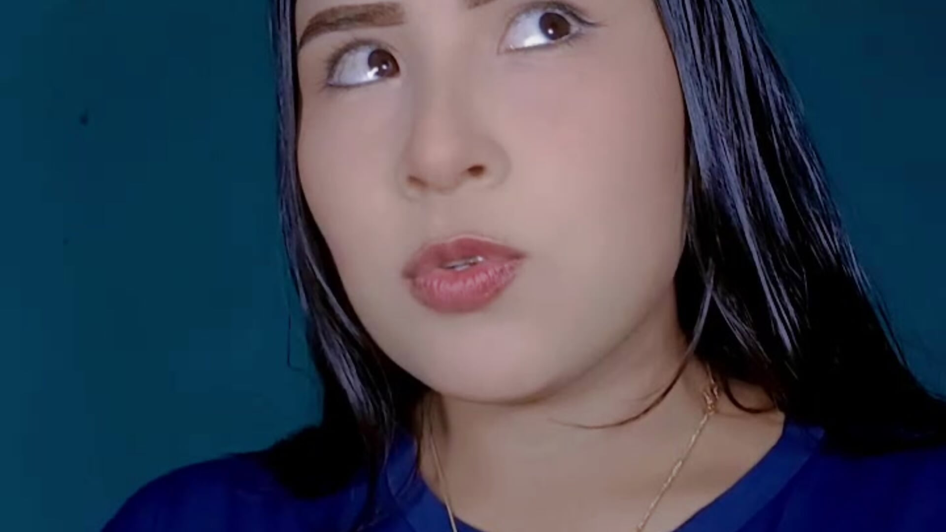 1000028487.mp4 - video by latinachucky cam model