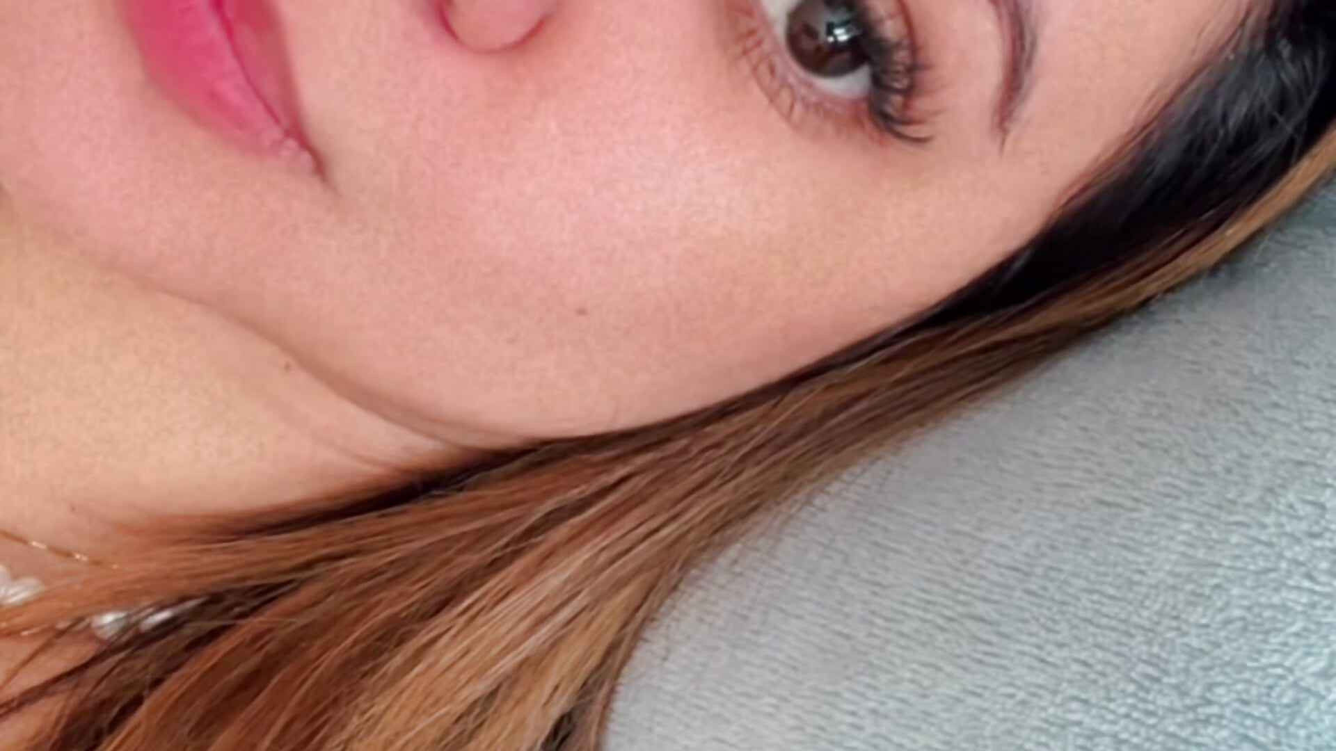 6A0726F1-B196-4930-A3F6-F2115CFC1DD6 - vídeo de Lu_colombiana modelo de câmara