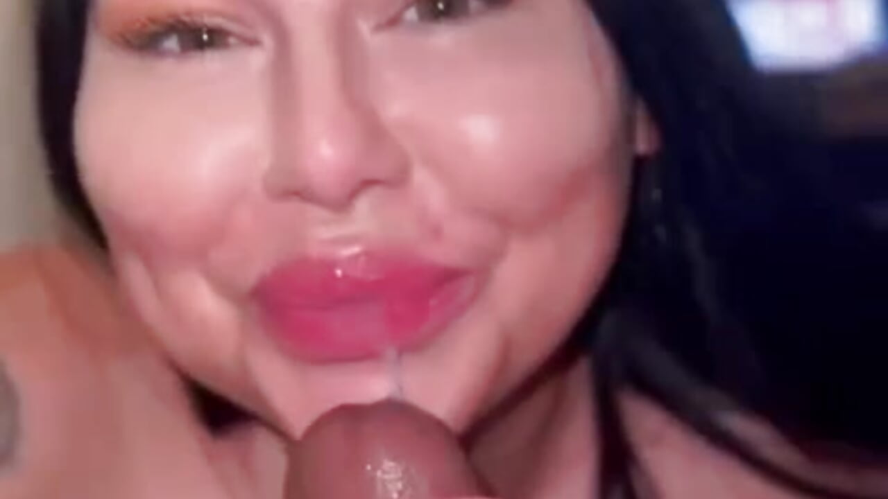 Deepthroat Bigcatxl 💦💦💦💦 - วิดีโอโดย BigCatXLOfficial โมเดลแคม