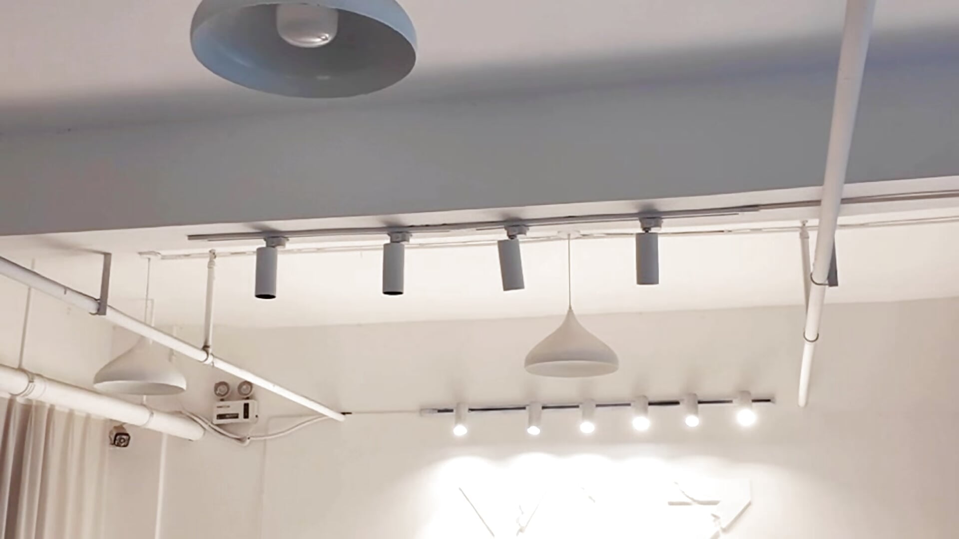 1c75a3ea4312522201b463cfc2099259_raw - video Shining-Elle kameramallilta