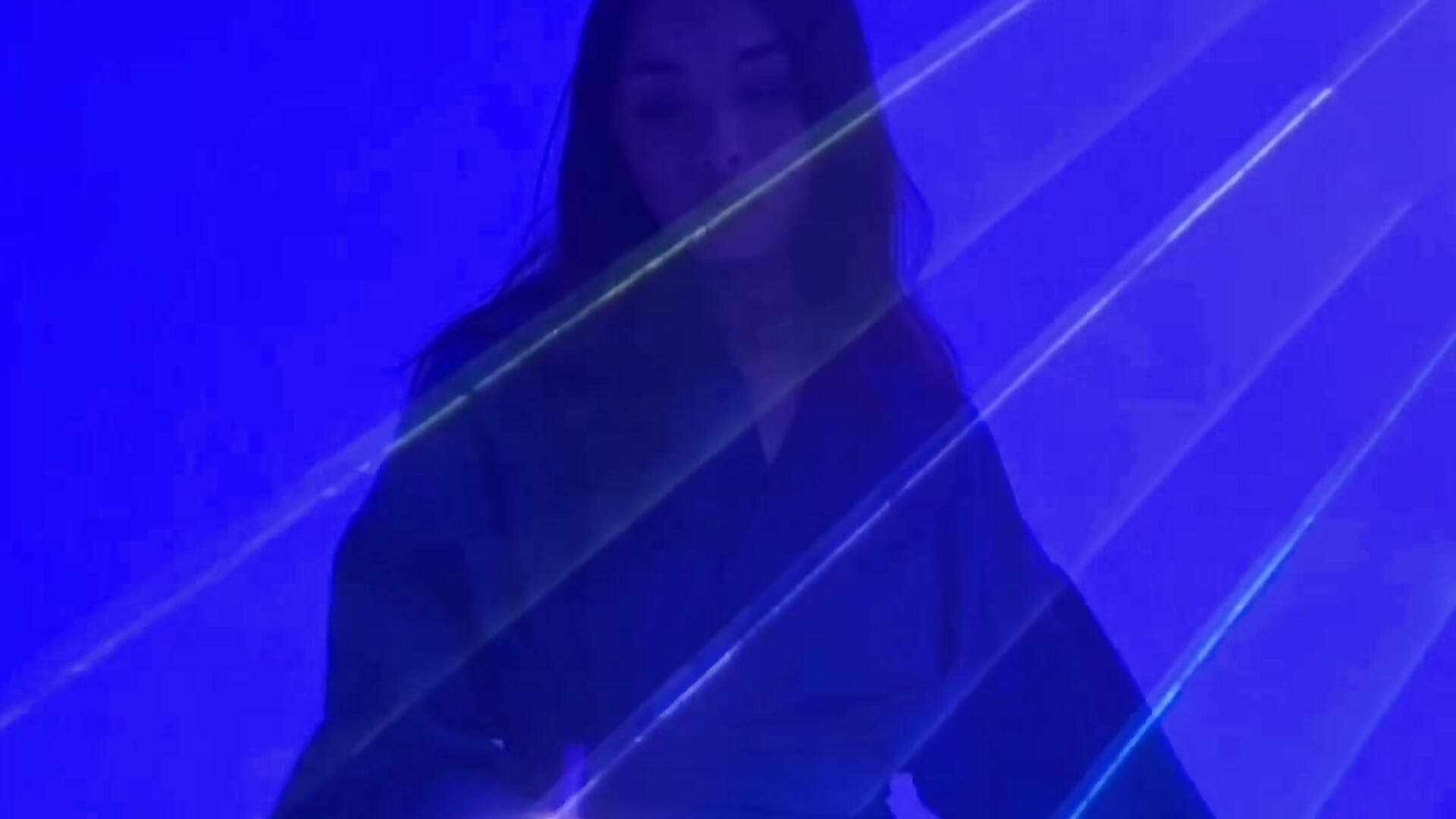 Your space^^ - vidéo du modèle de showcams Noiry_Vuvez