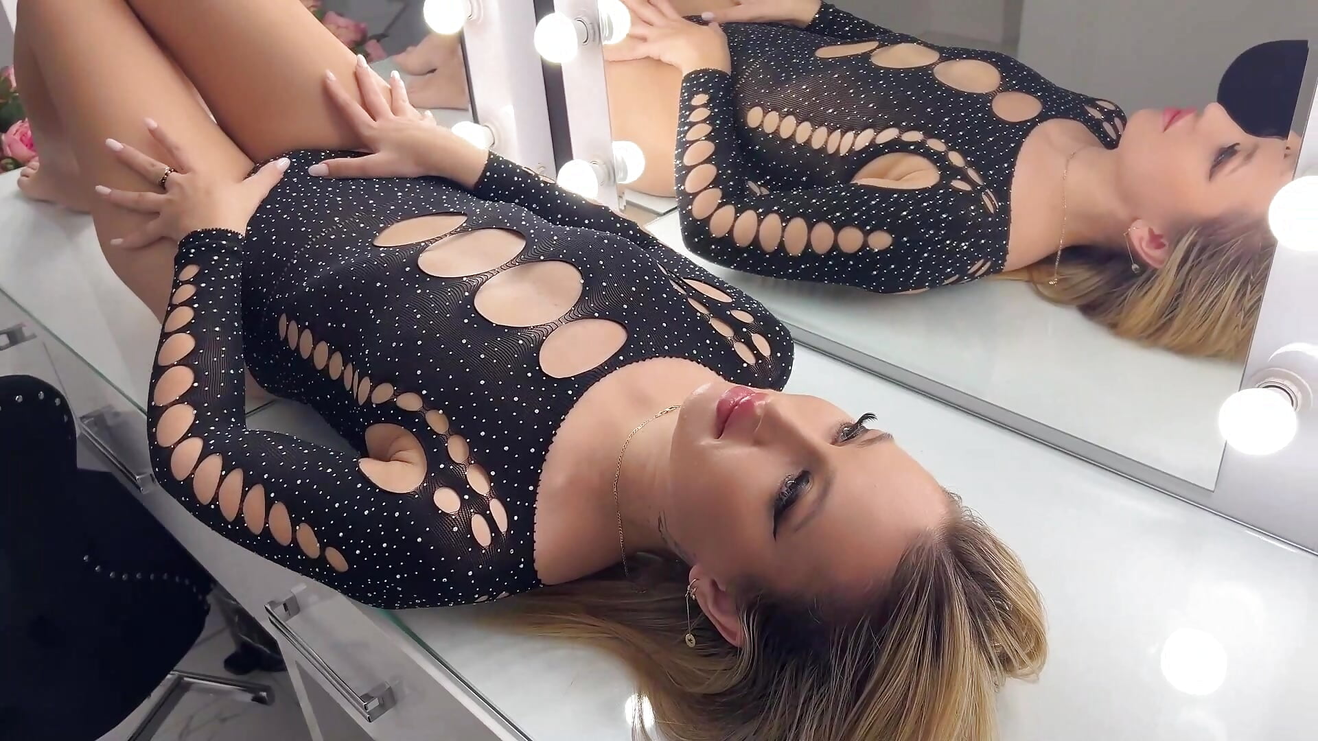 🔥Natural Fire🔥 - відео від вебкаммоделі Alionna