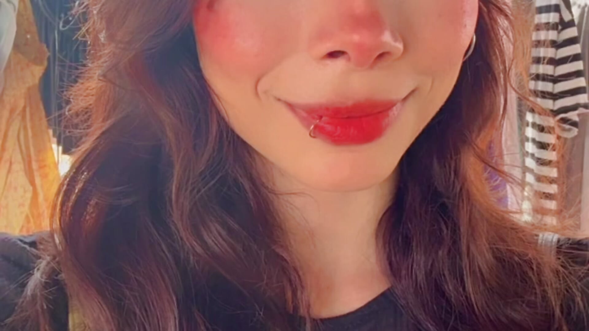 Kisses❤️ – video od webkamerové modelky Love_969