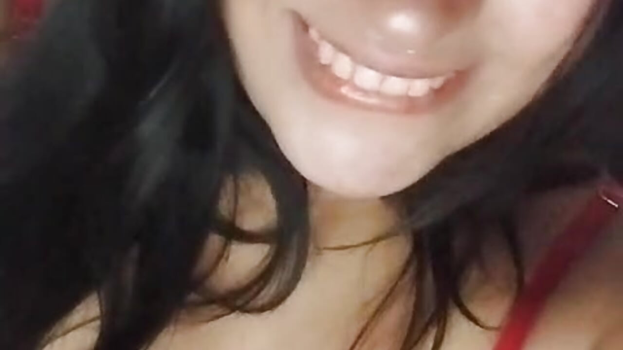 santa love 💕 - vidéo du modèle de showcams Rousie_