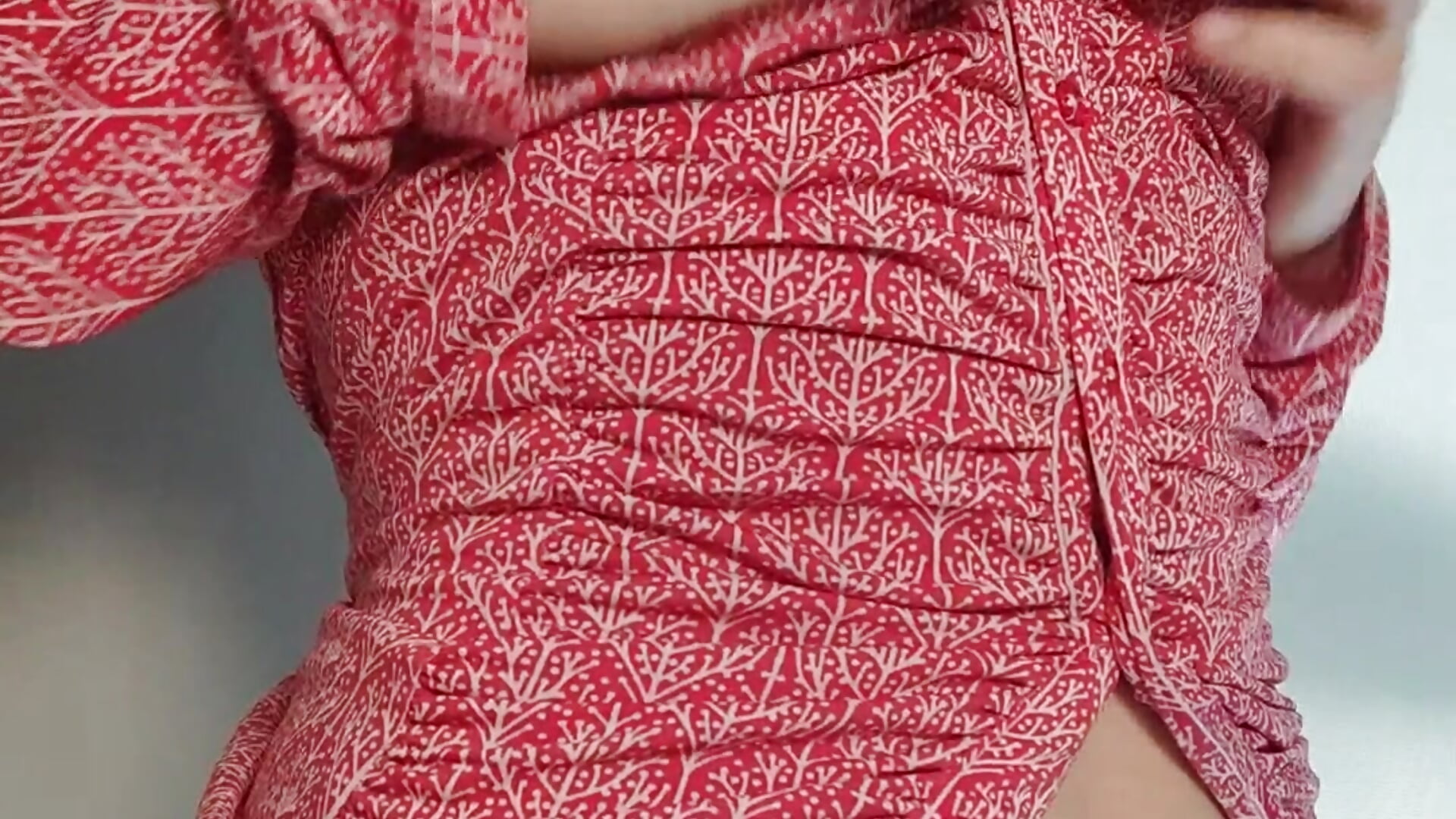 play with me online :3 – video modela na kameri croquetita