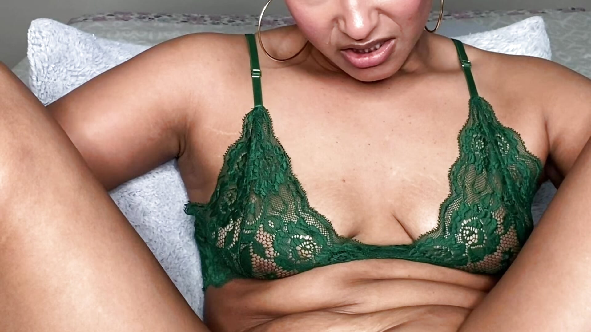 1st Naught Girl Video – video modela na kameri Jamalyce