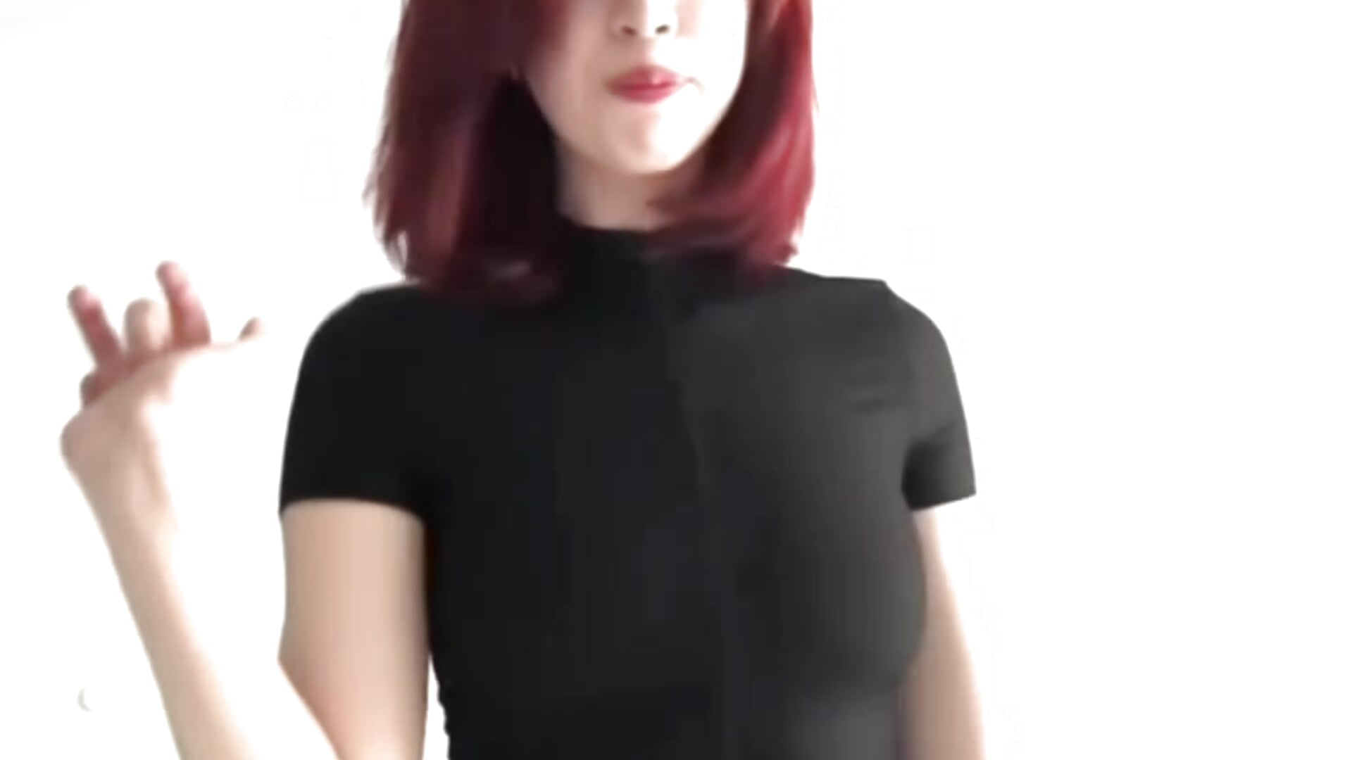 7390285223802114253 — filmik AdelFox, modela(-lki) na kamerkach