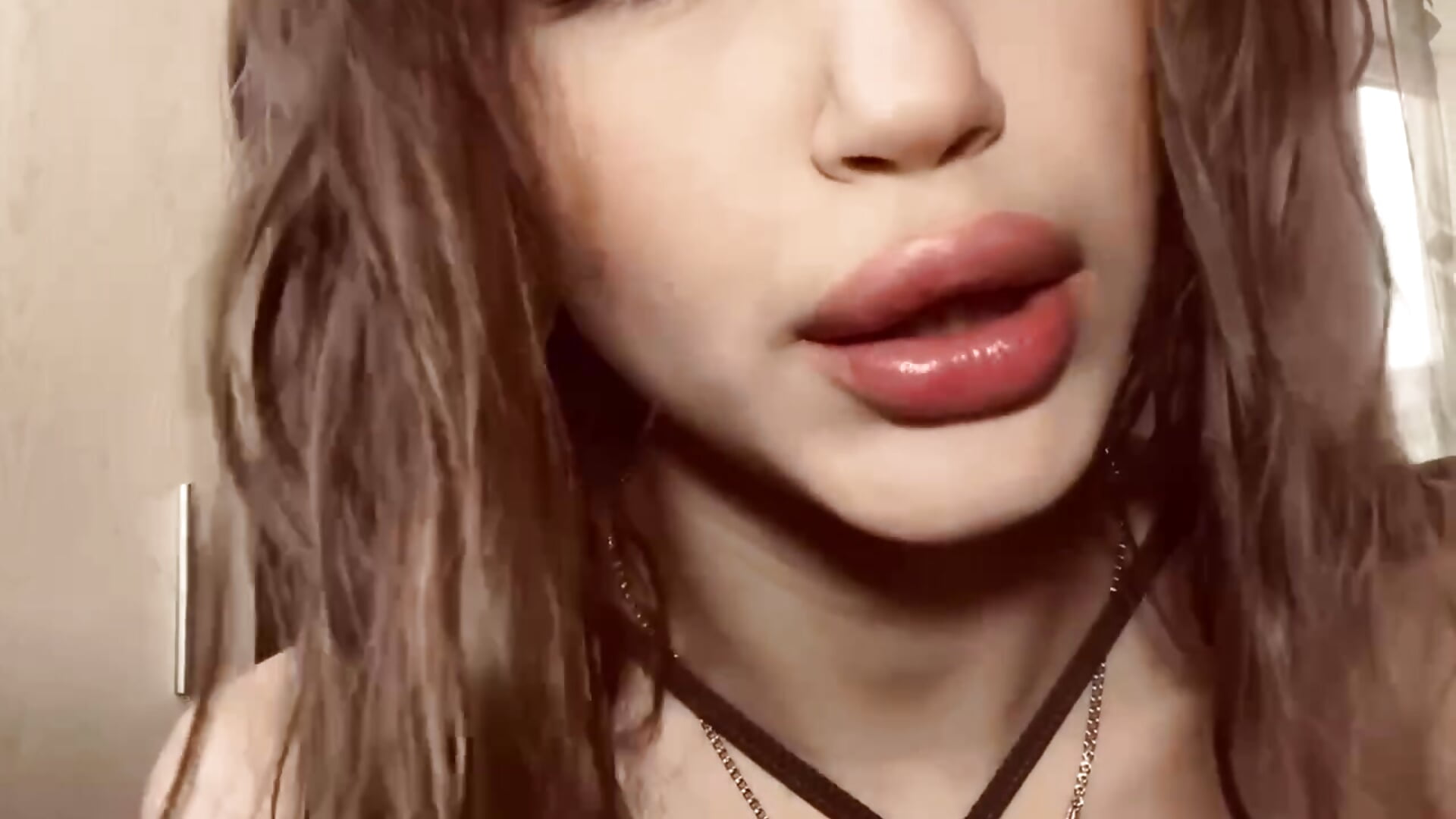 I love fooling around on camera so much😋 - clip cu KaciCarlisle model videochat