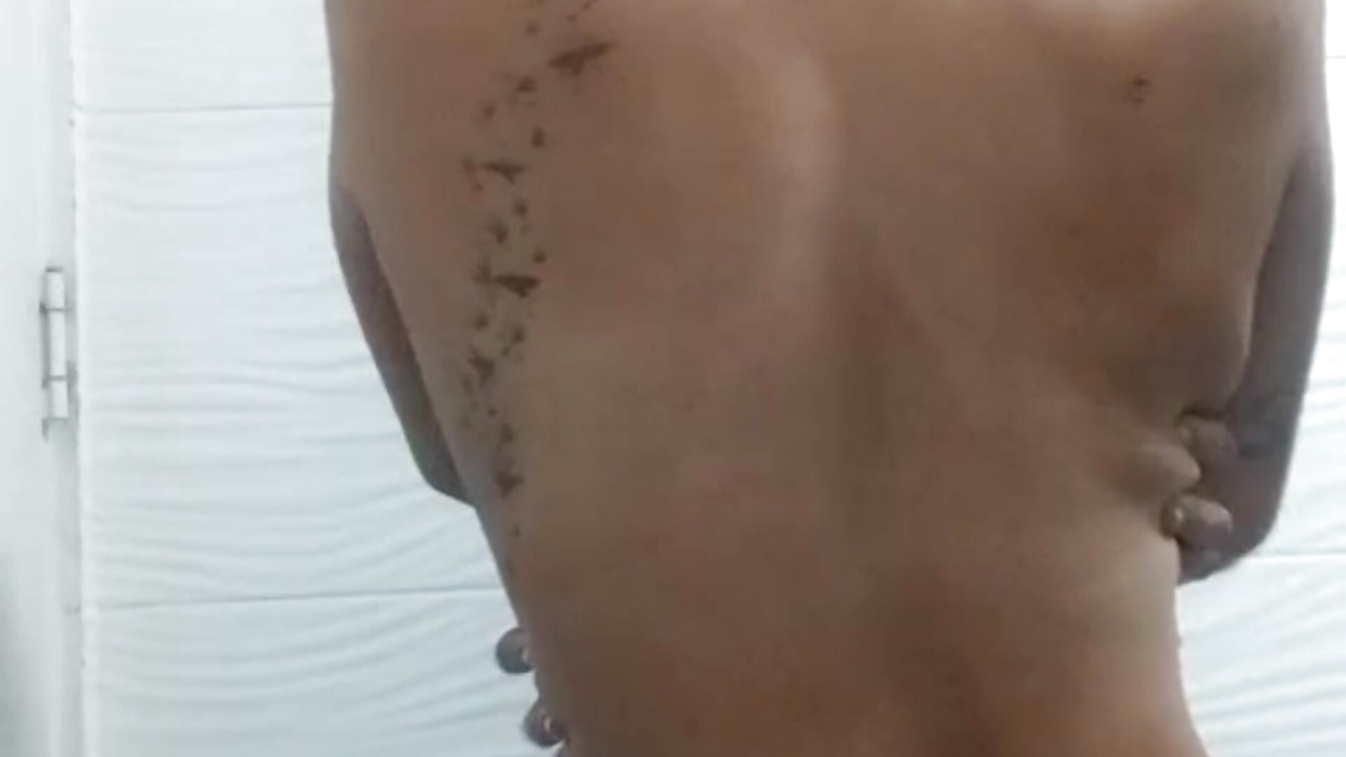 masajeame asi - video MiaSantana_ kameramallilta