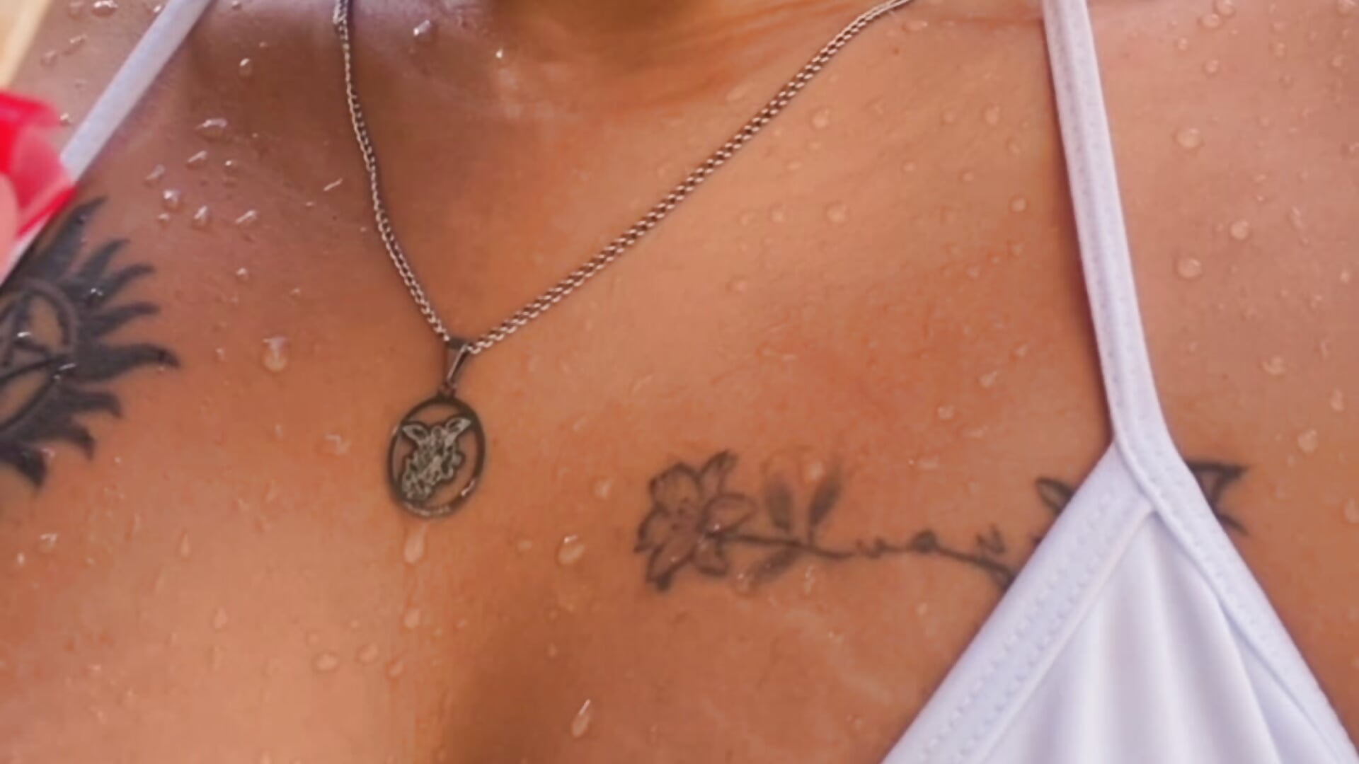 Calor 🔥🔥 - βίντεο μοντέλου esposatattoo