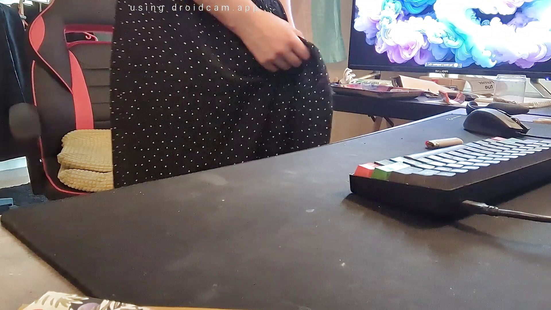 teasing - vidéo du modèle de showcams LovelyMeli