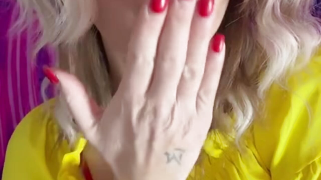 video_2026-02-19_16-21-11 - video của người mẫu cam Vellora_