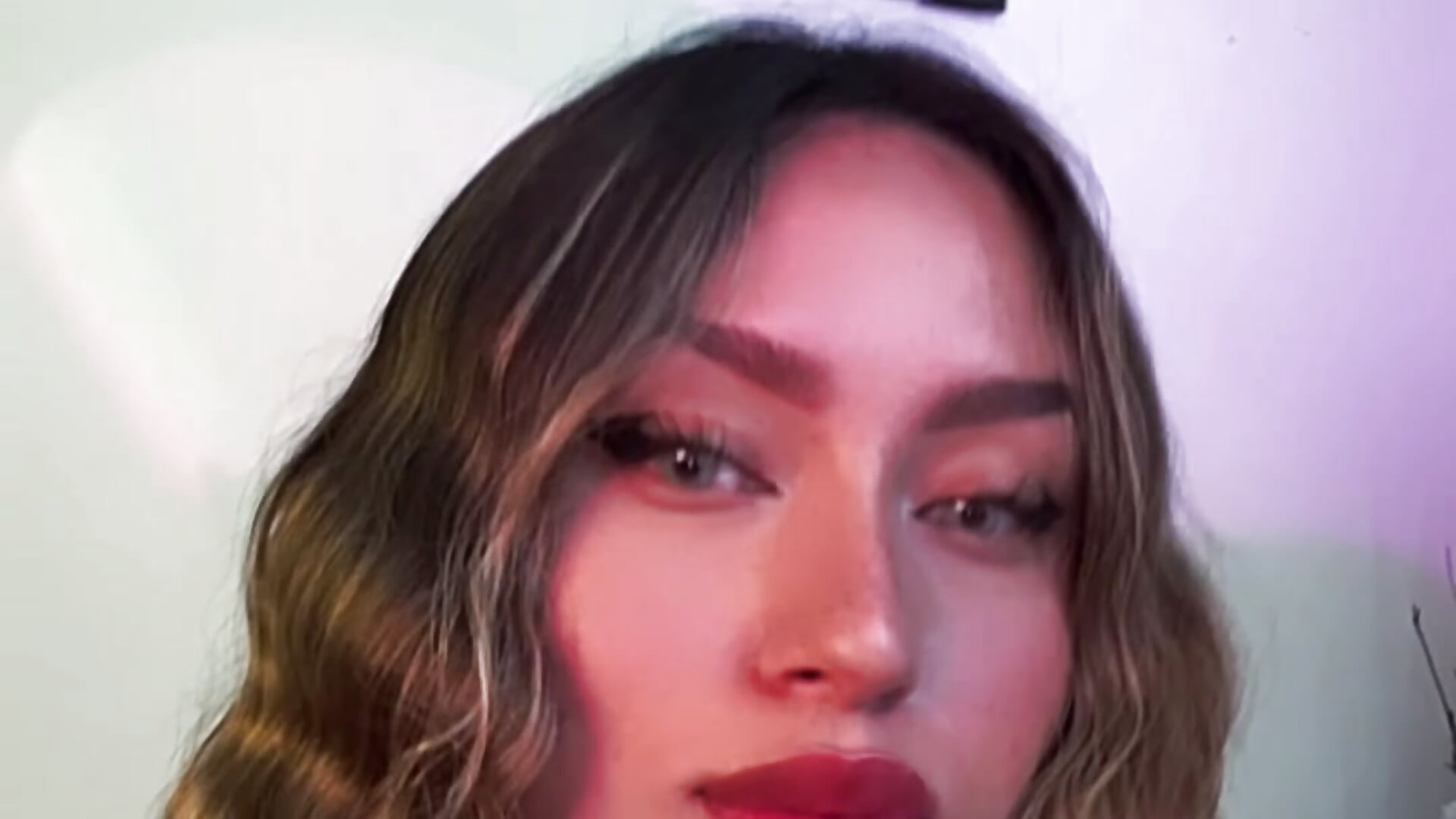 8AA974BD-BEB2-4C82-88AA-30E781E90D63 - video by IamDenniss cam model