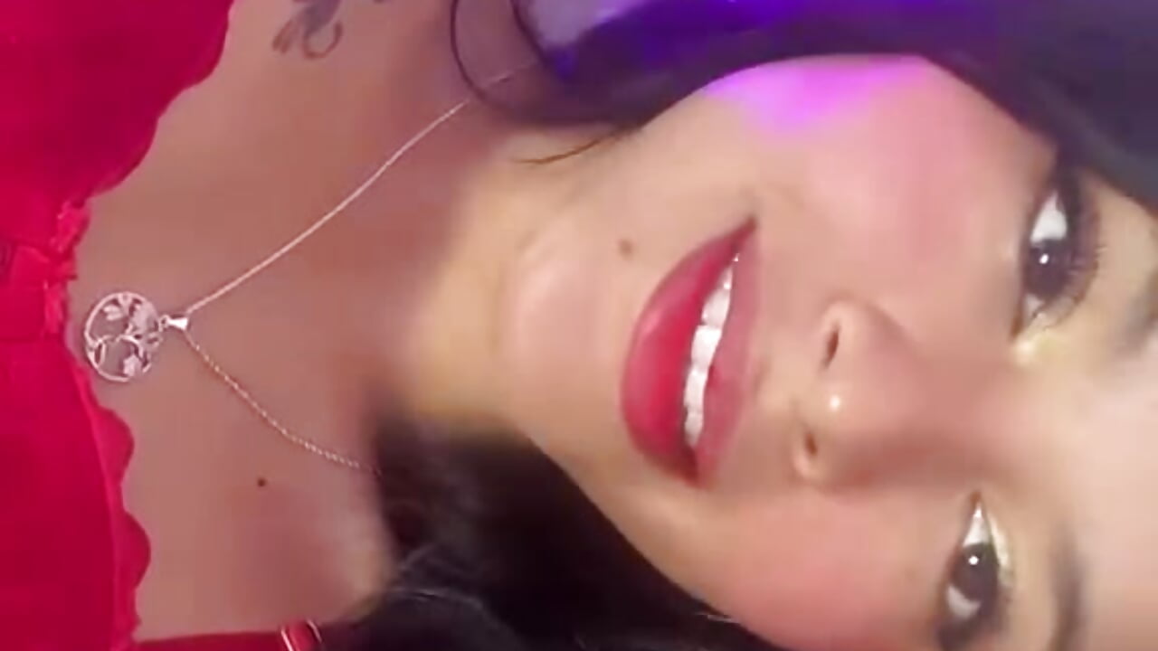 🙈 - video by Maddie_T18 cam model