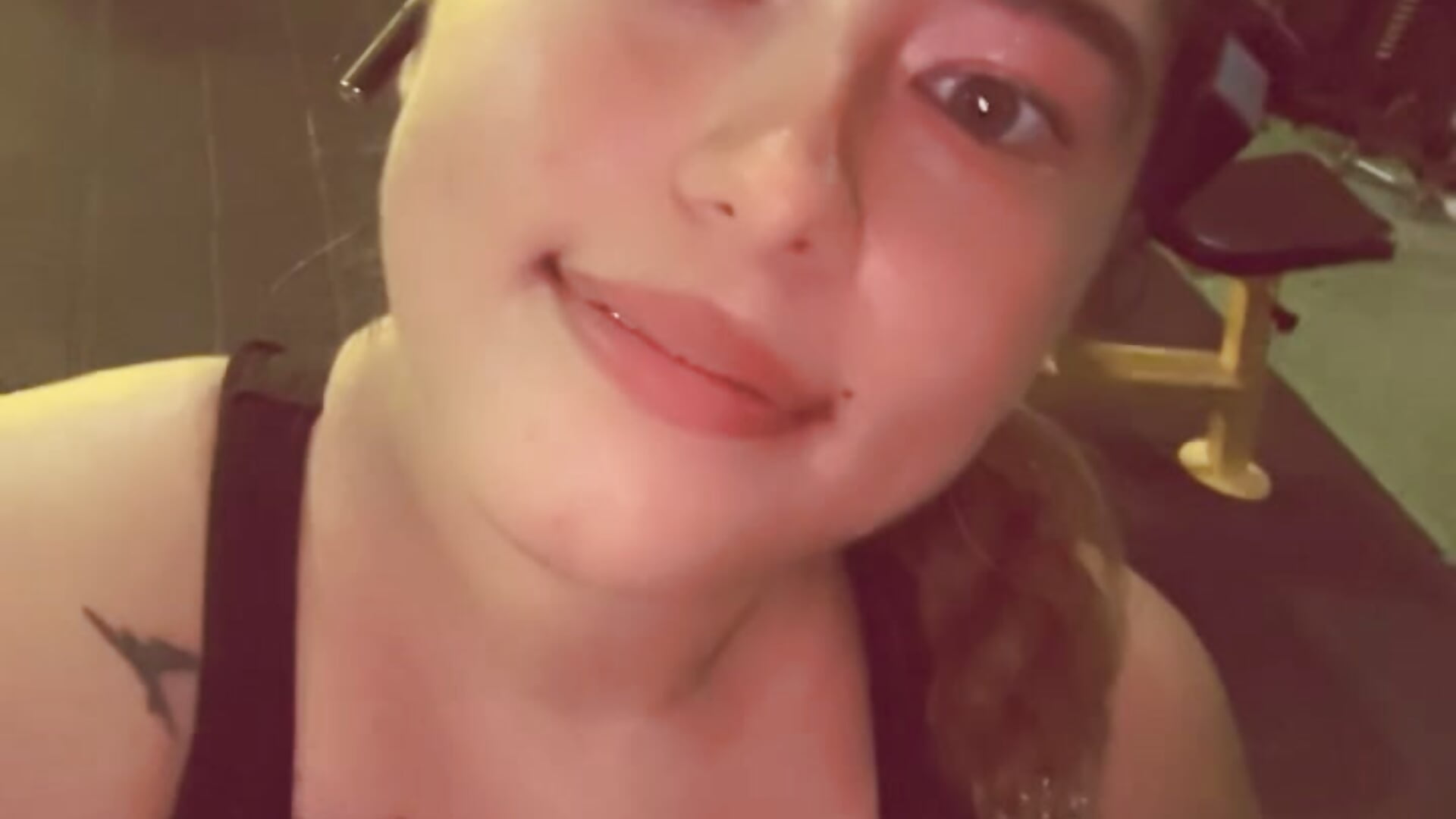 9B0D3AAB-116F-447D-AD7F-0664E712140D - video av Sweet_princess_xx cam model