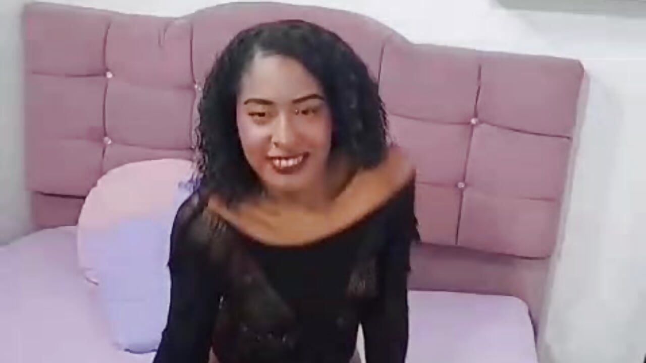 WhatsApp Video 2026-01-26 at 11,55,13 PM - clip cu Lisa_Holls model videochat