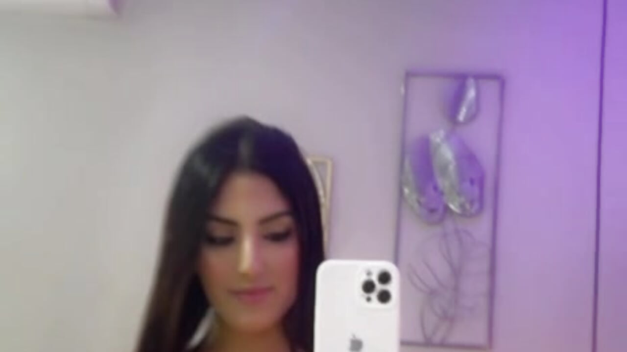 NIPPLES – video af AriaaMoon_ cam-model