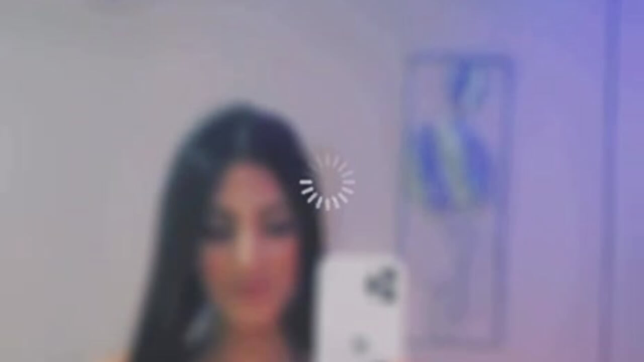 LATINA SEXY - video oleh AriaaMoon_ kamera model