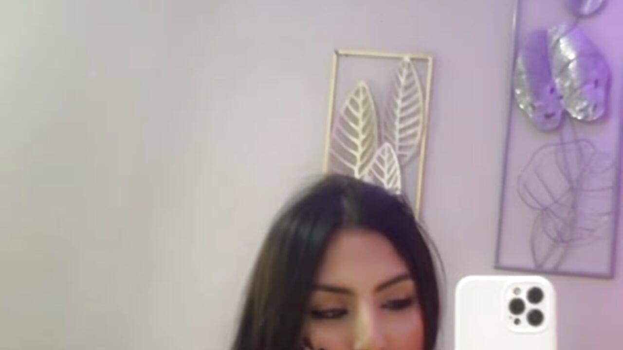 KISSES – video af AriaaMoon_ cam-model