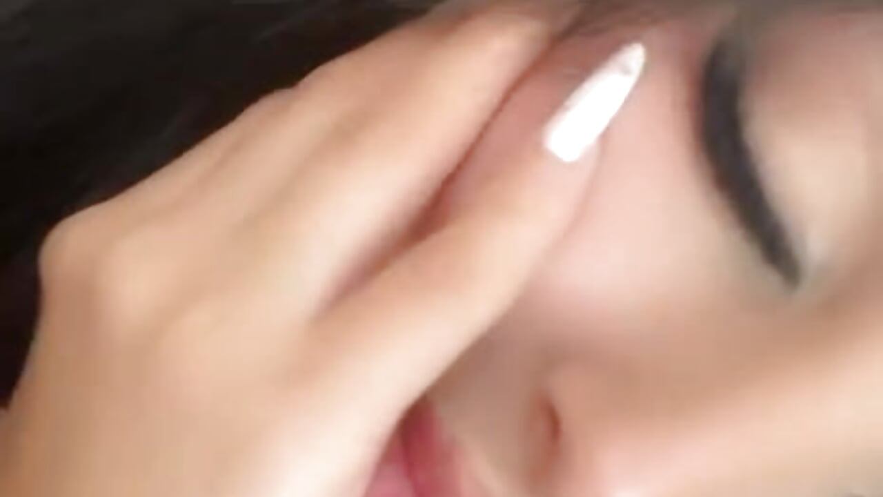 COME - video od modelky/modela AriaaMoon_