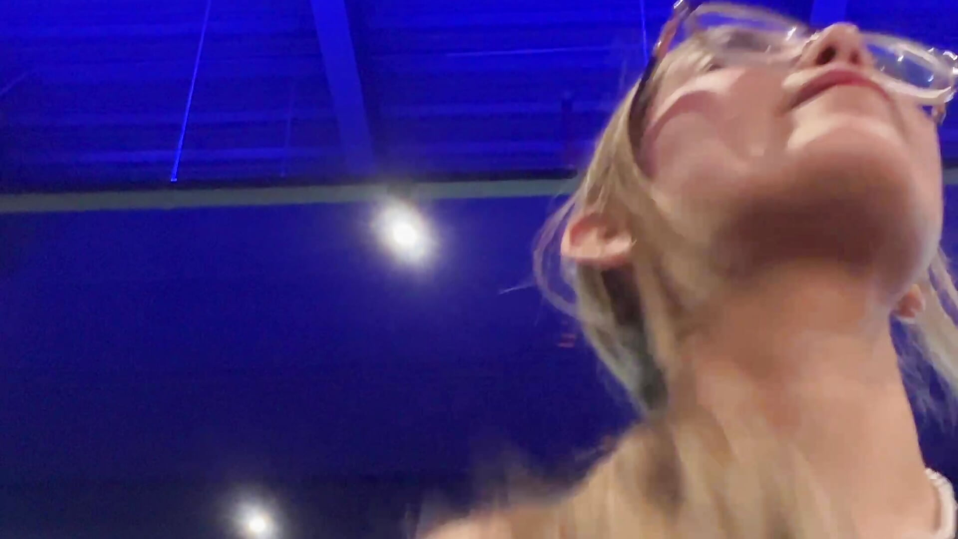 Play with me at the gym 🔥😛 - Video von honey_luminair Cam-Model