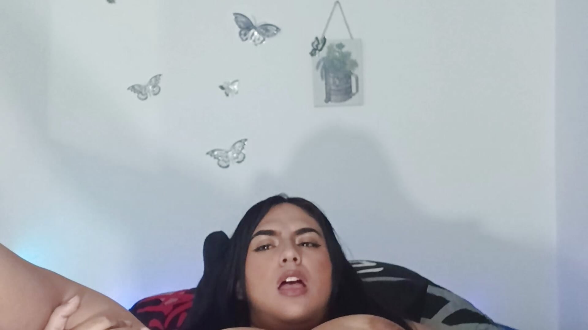 putting my fingers in my pussy - วิดีโอโดย cristallswett โมเดลแคม