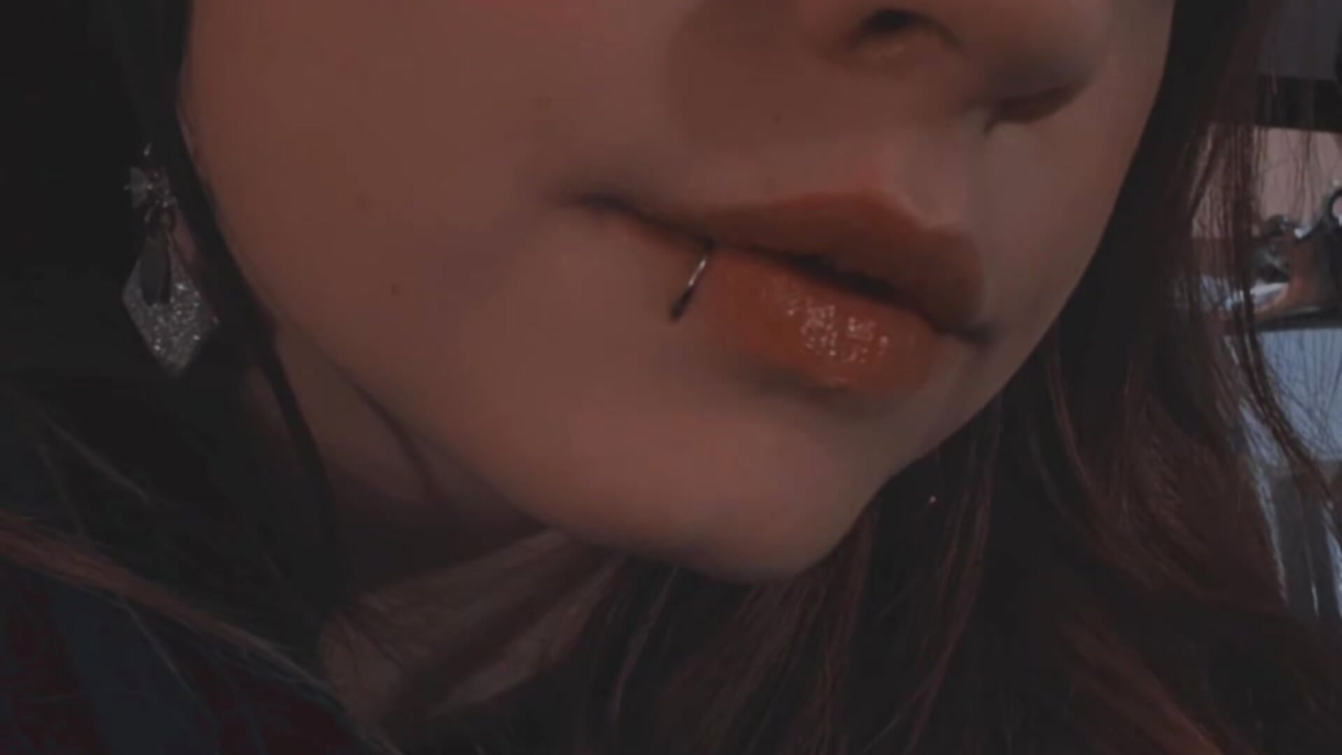 1000003930 - відео від вебкаммоделі CheekyCherry69