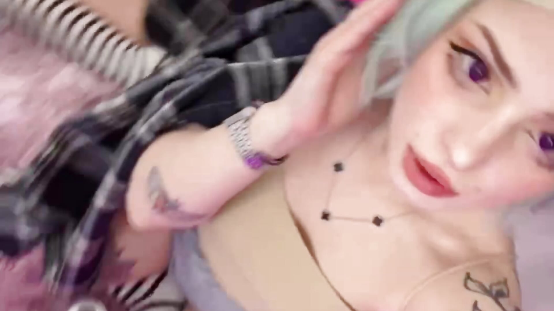 oh hii! — filmik AvaSun, modela(-lki) na kamerkach