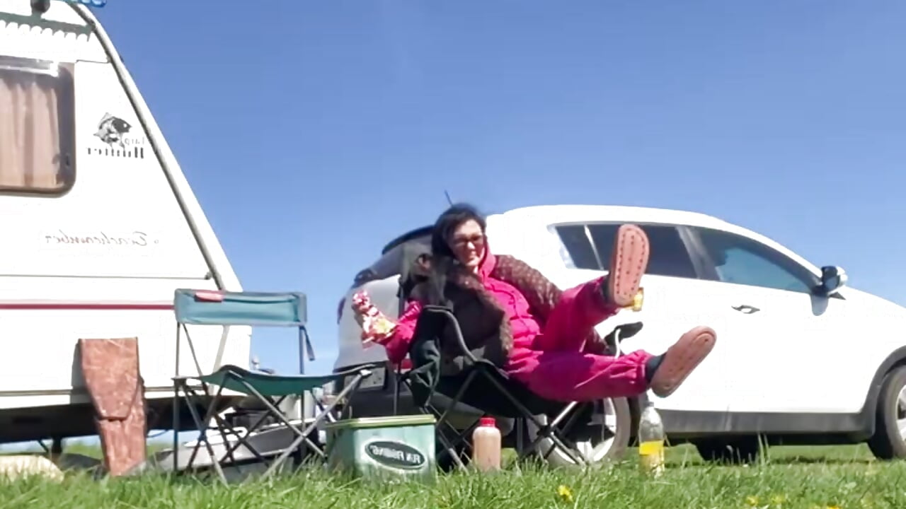 Monica fishing - فيديو من Monika_Martinezz موديل الكام