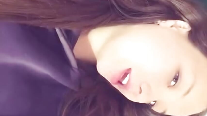 hehe - відео від вебкаммоделі EllanFerenz