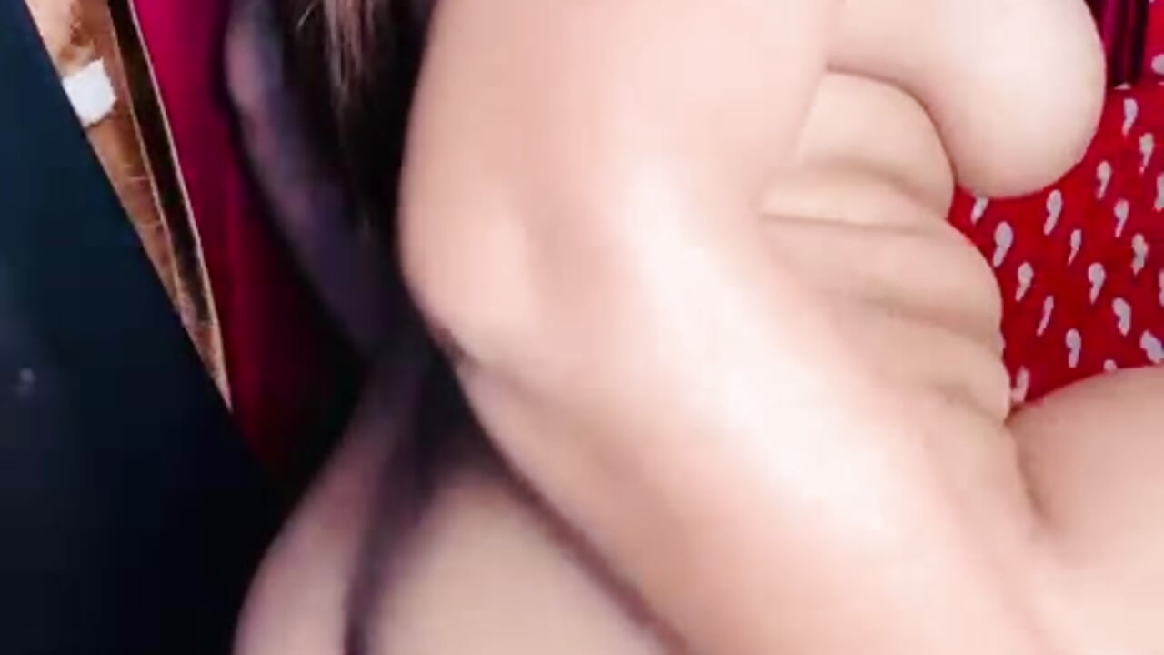 Full nude😶‍🌫💋👅 - video by Desi-panda cam model