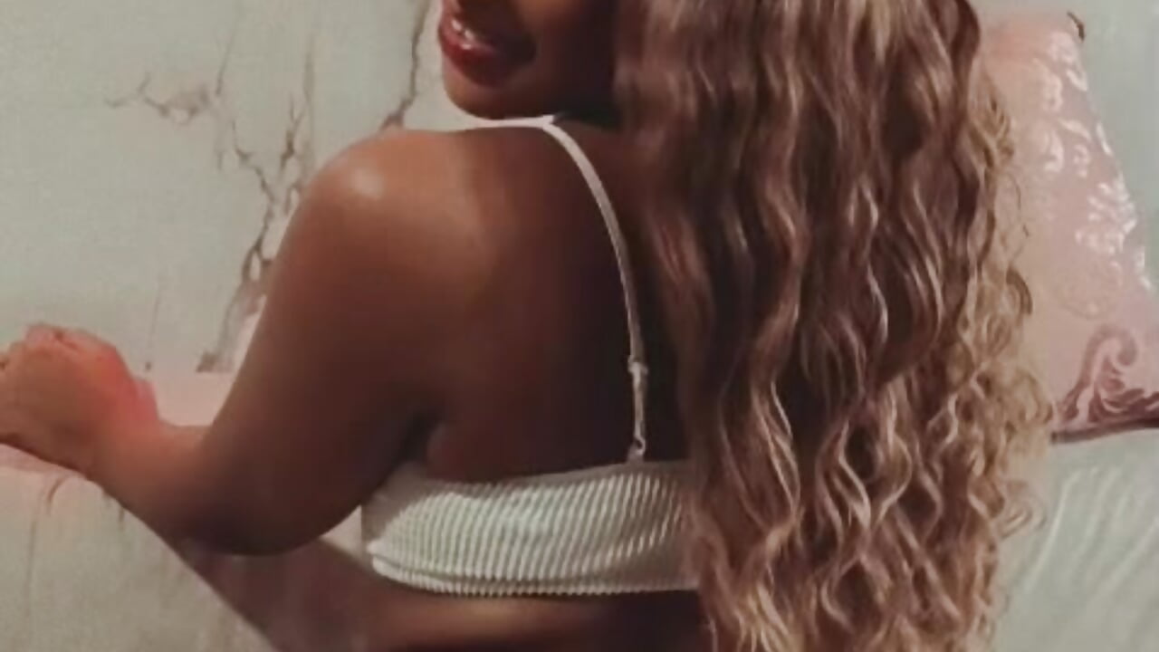 i whant you 😈 - відео від вебкаммоделі emii_brown