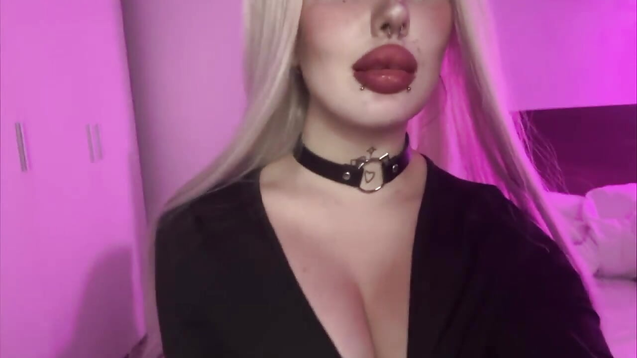 I know you want me >< - відео від вебкаммоделі Lolykari
