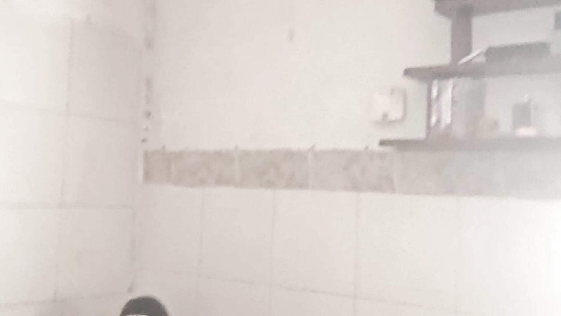 La nena se enojo porque yo me traje un chongo y no se la follo a ella – video od webkamerové modelky dieciochoyundia