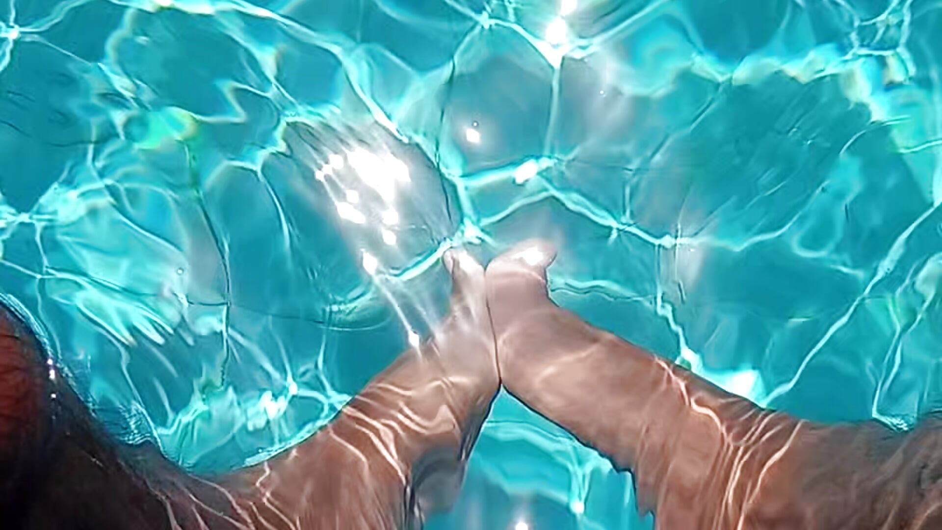 Feet hot feet - video by djmorenoo cam model