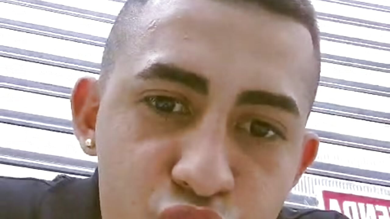 Jacob – видео вебкам-модели Bella_and_Jacob