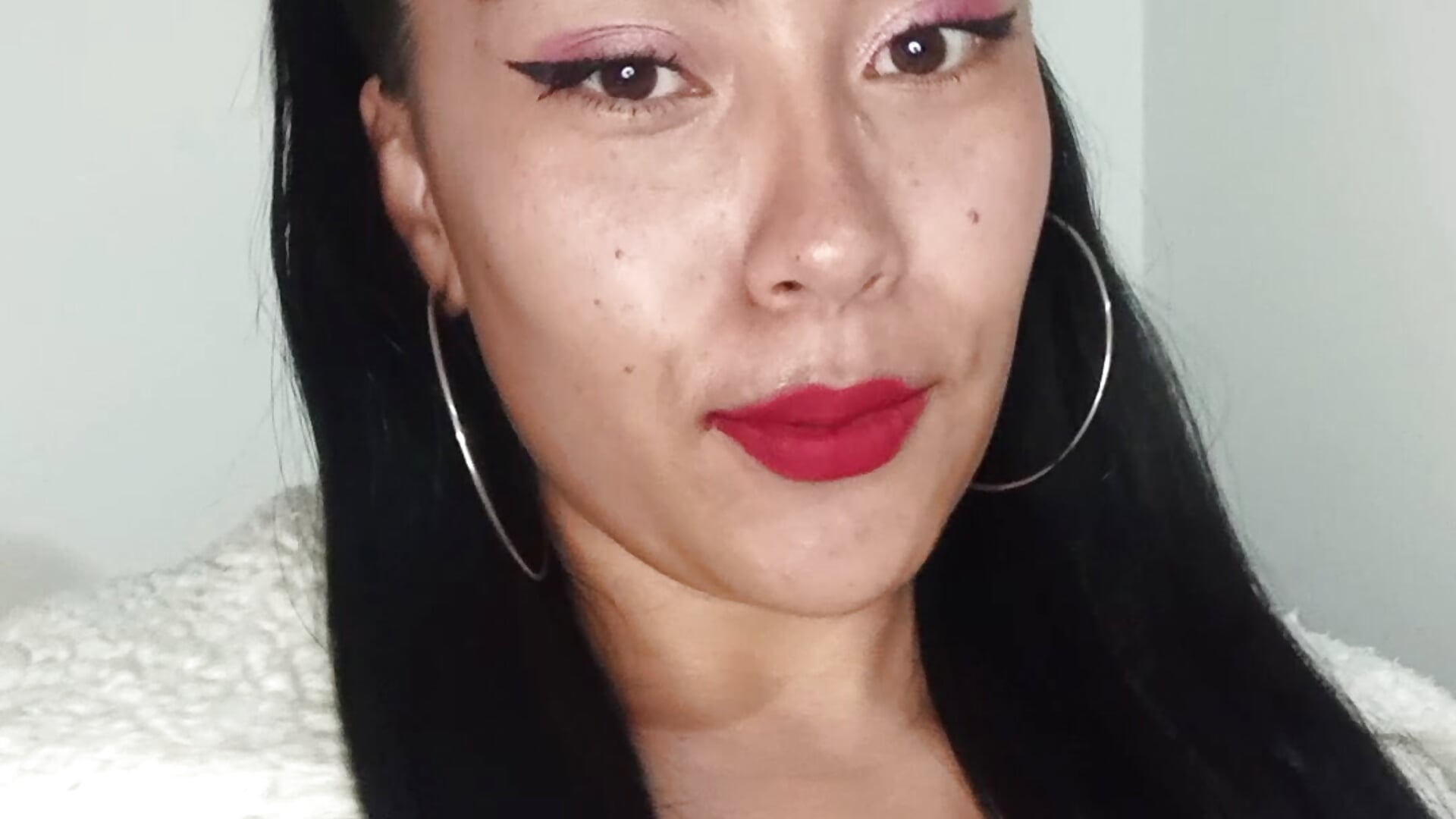 1000054122 - video by lore_mills01 cam model