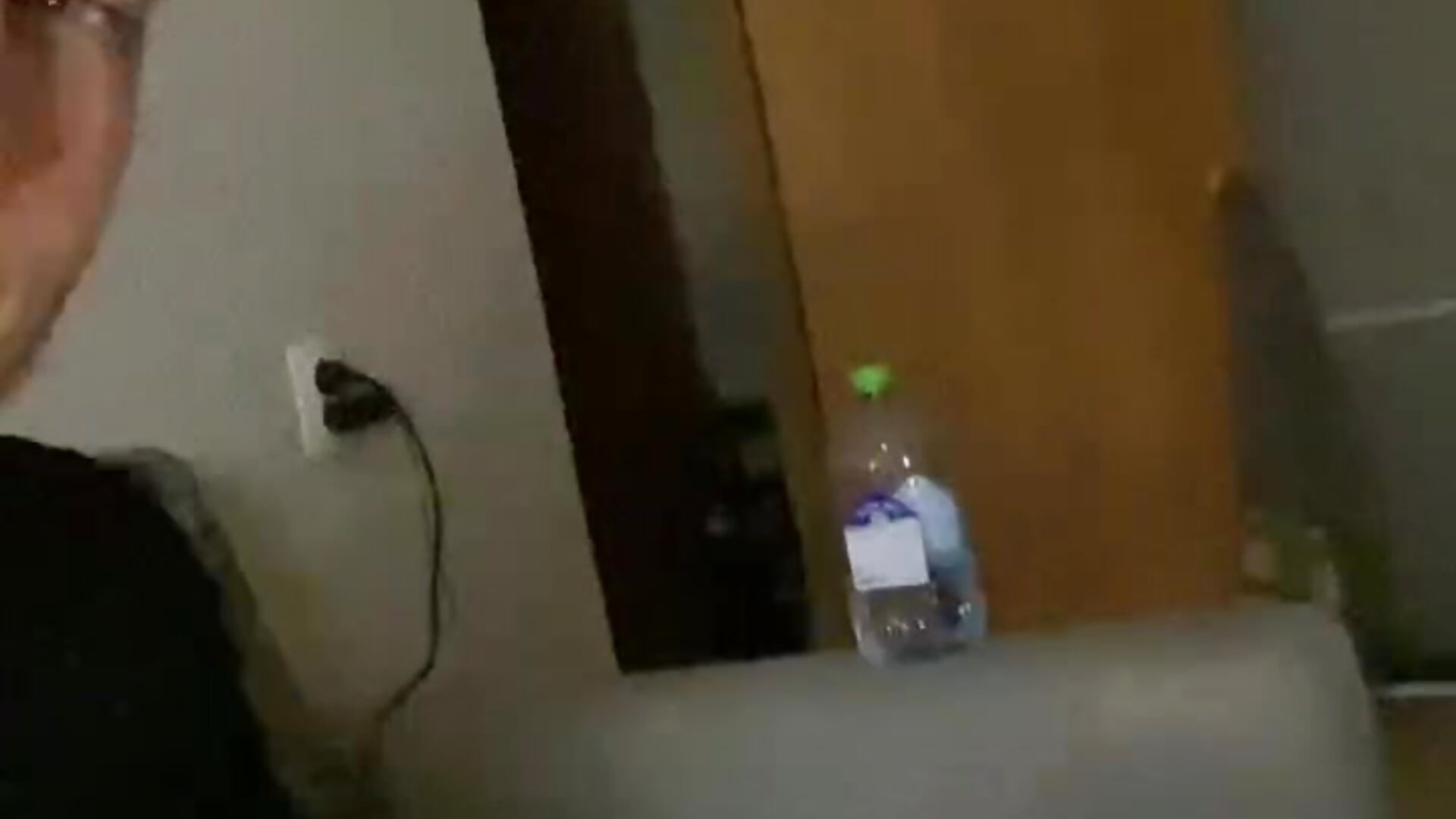 wtf? - video oleh model kamera markbodrov