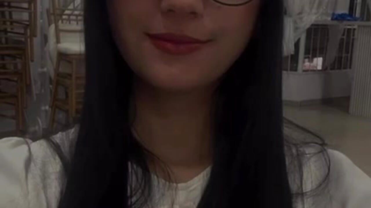 ♥ – video af Sophie_jones_b cam-model