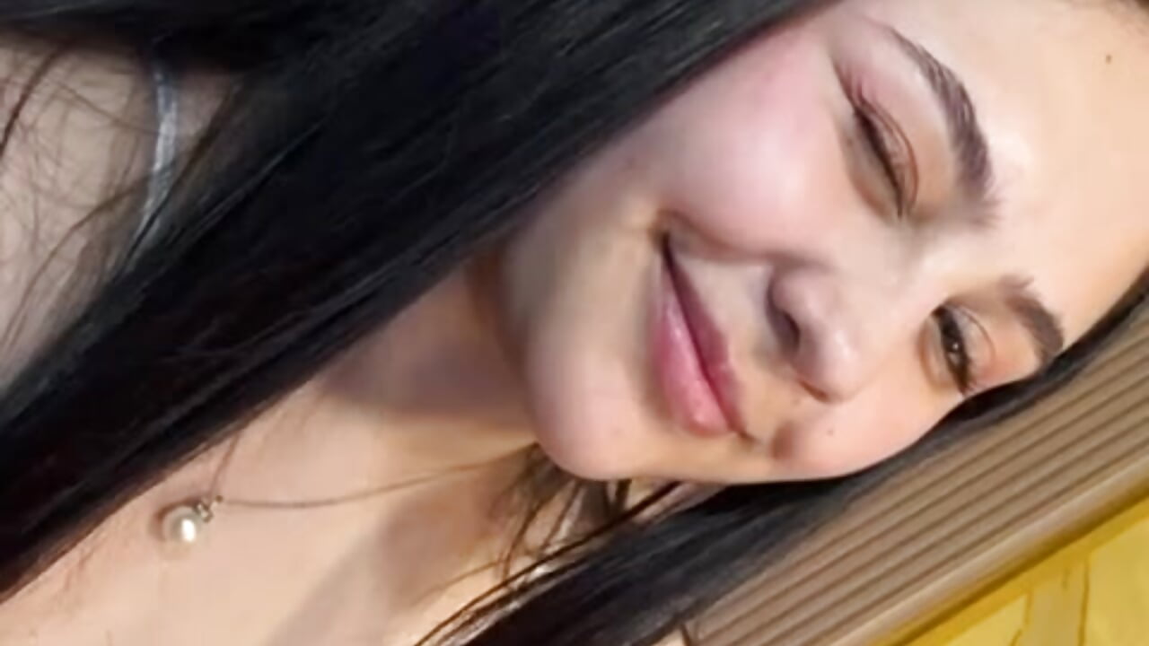 A naughty girl? 🎇 - Siena_Tay主播的视频