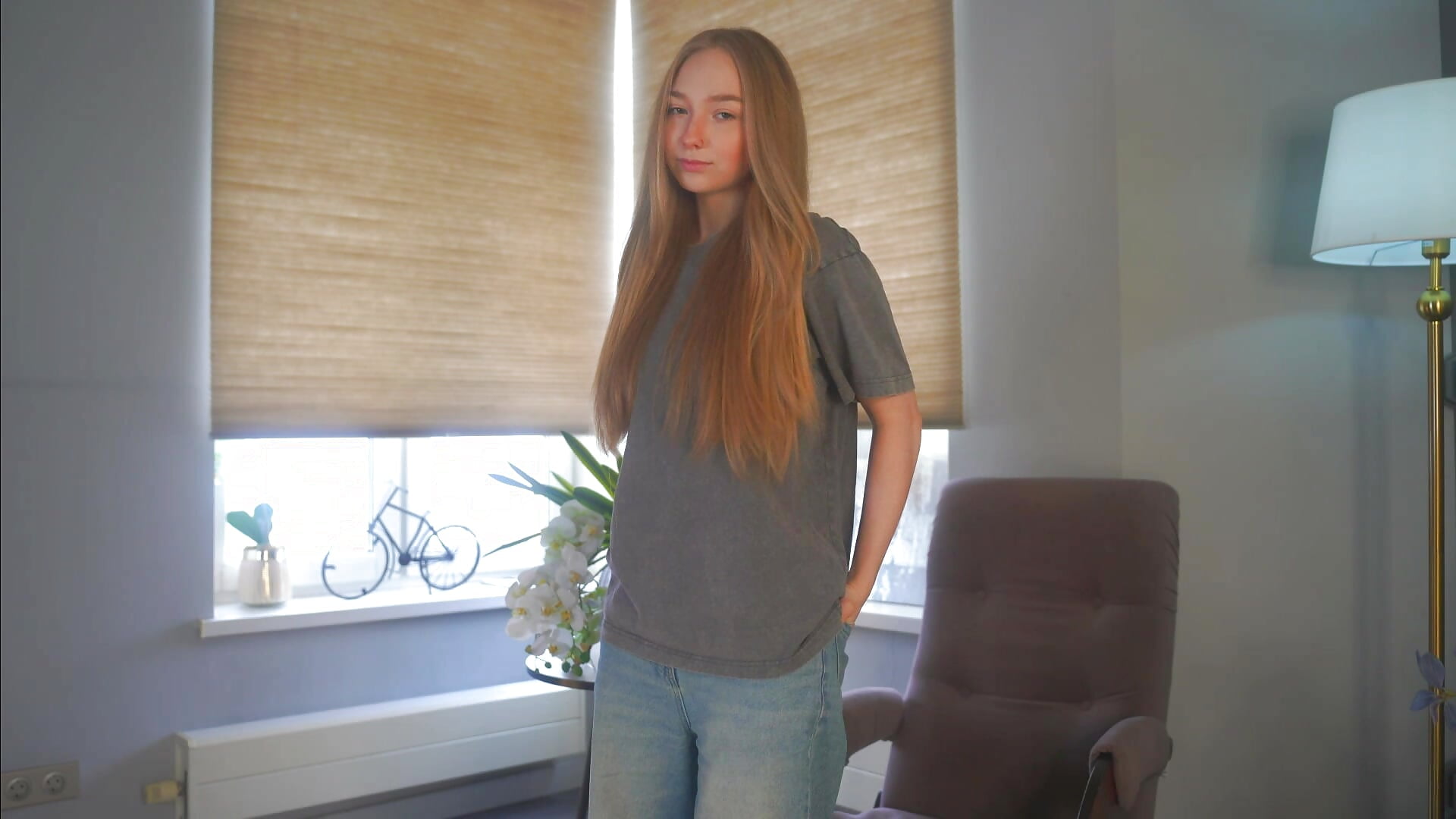 A little bit of me – video modela na kameri JosetteWeakly