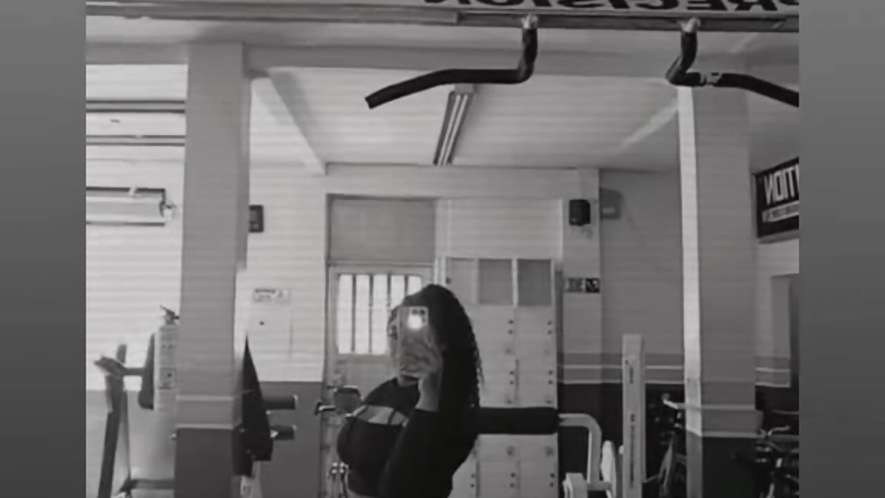 WhatsApp Video 2026-01-28 at 1,45,24 PM (1) - clip cu Stephanyhyl model videochat