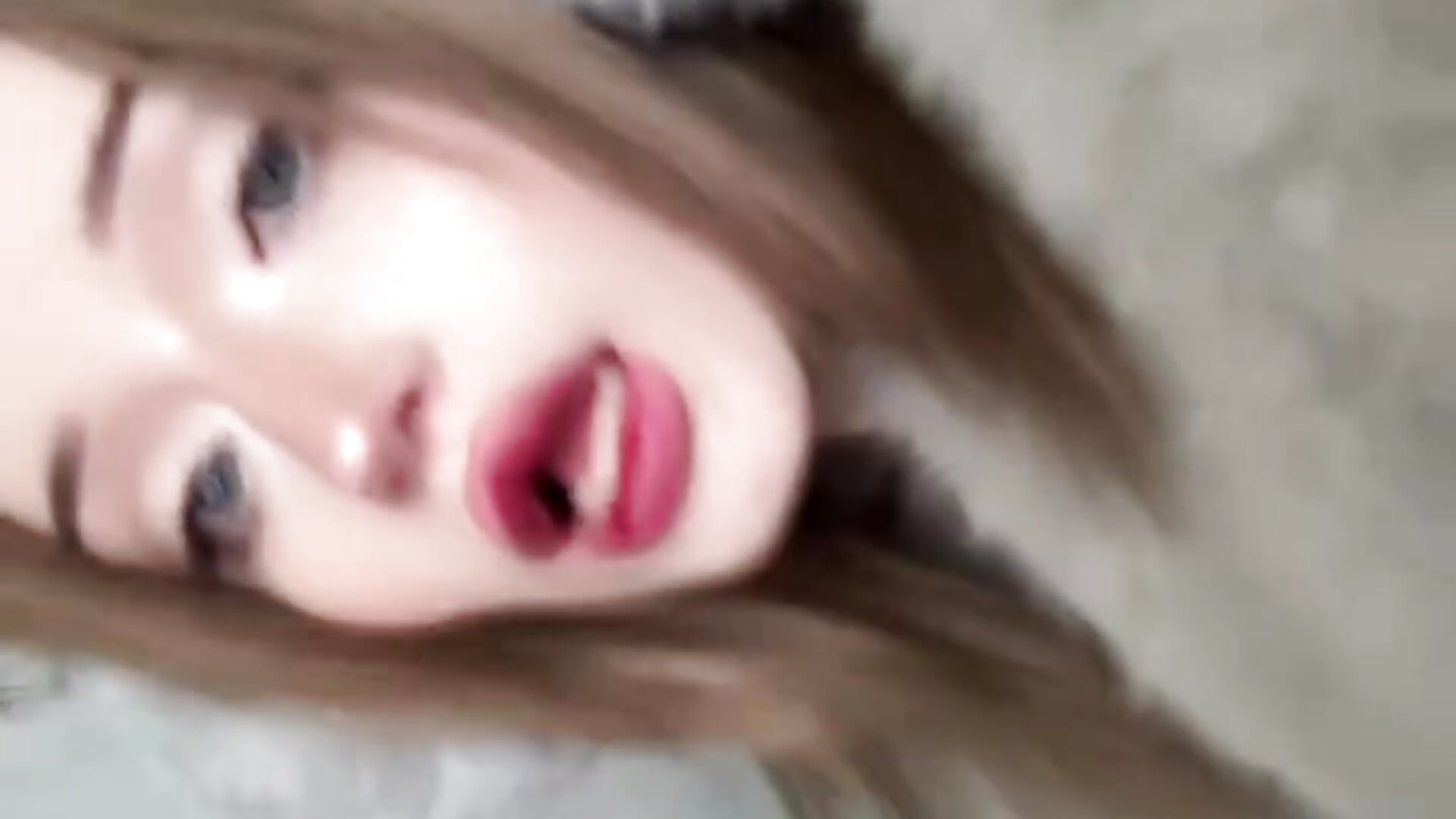 IMG_7317 - vidéo du modèle de showcams ElaraMyst