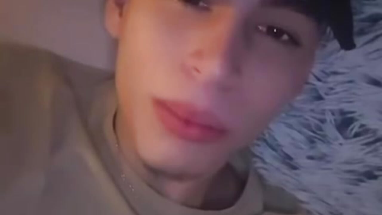 hey bb - video by juan_posada cam model